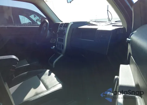 2008 Jeep Patriot Sport из США, поврежденный, VIN 1J8FF28W58D569808